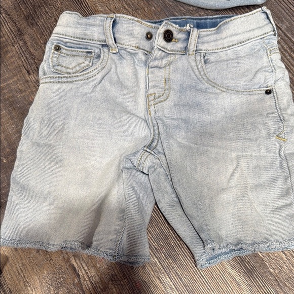 3 Stylish Kids Denim Shorts Set - Picture 2 of 7